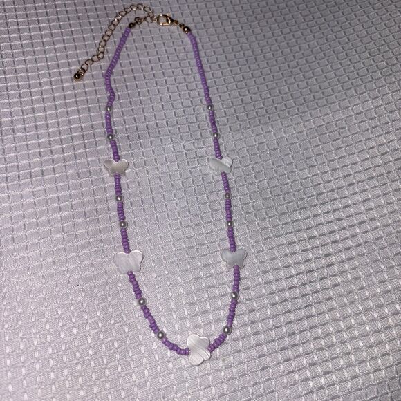 Urban Outfitters Sequoia Beaded Butterfly Purple & White Necklace NWT - Picture 4 of 9